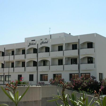 Bikini Hotel Vieste Esterno foto
